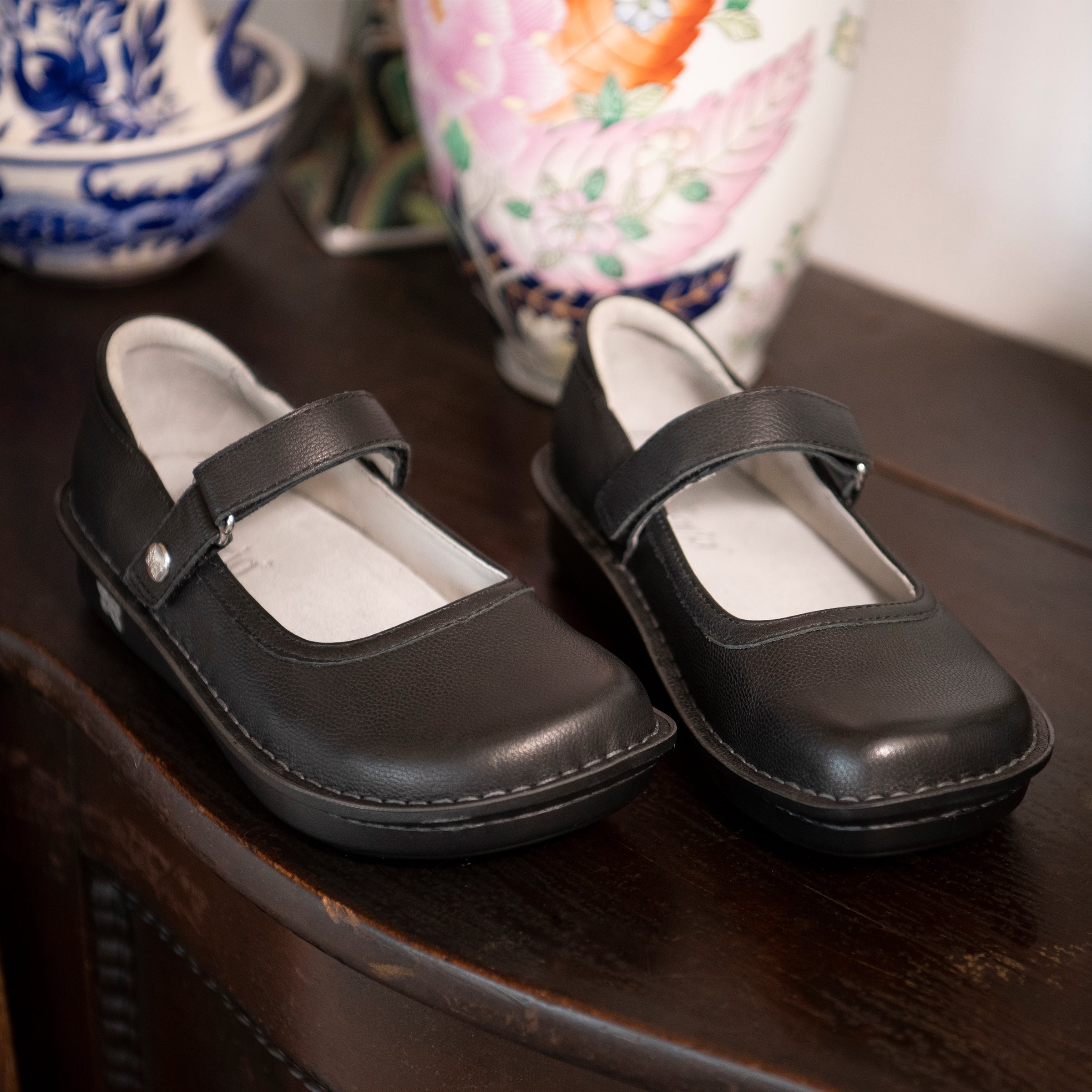 Belle Upgrade Black Shoe - Image 2