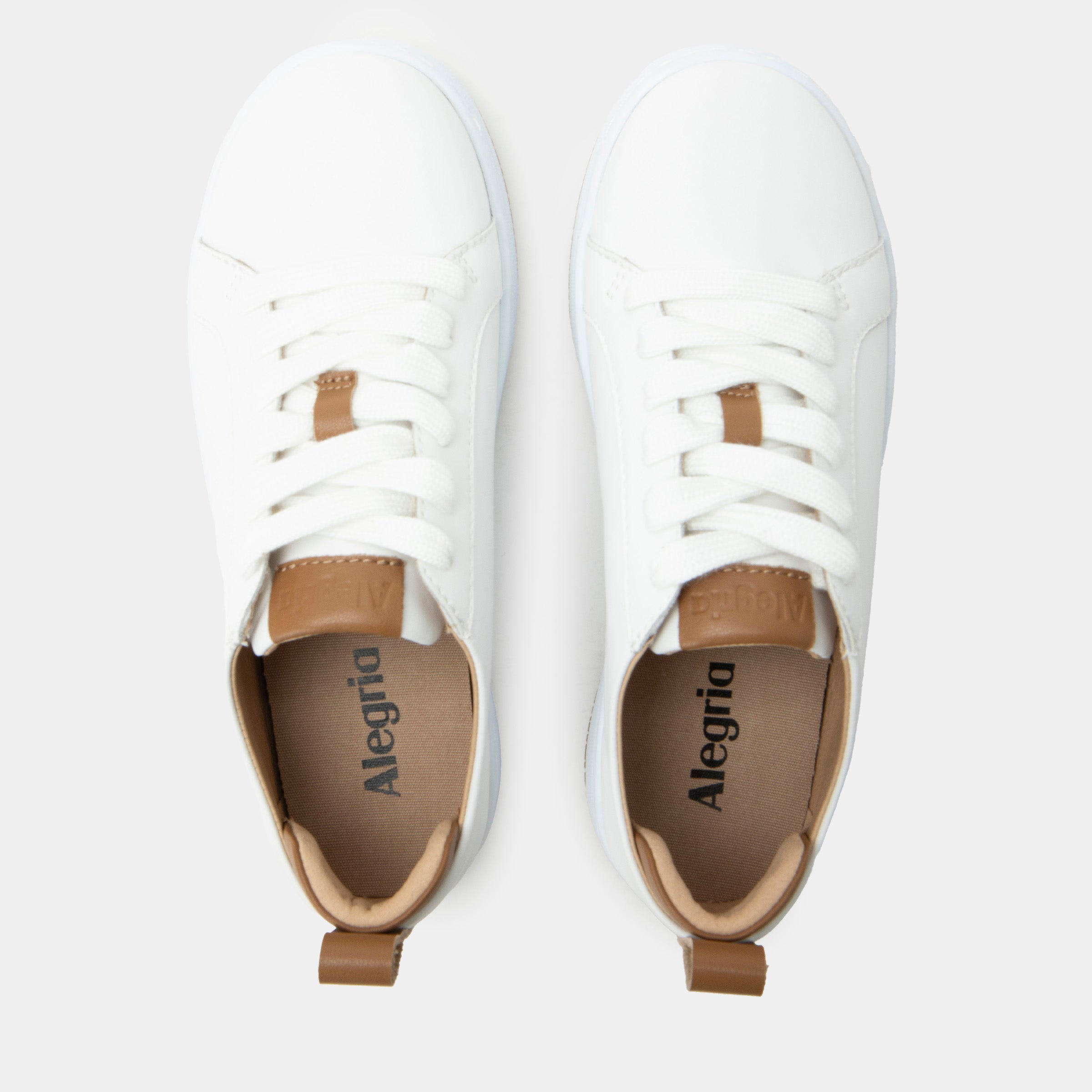 Adysen White Shoe - Image 5