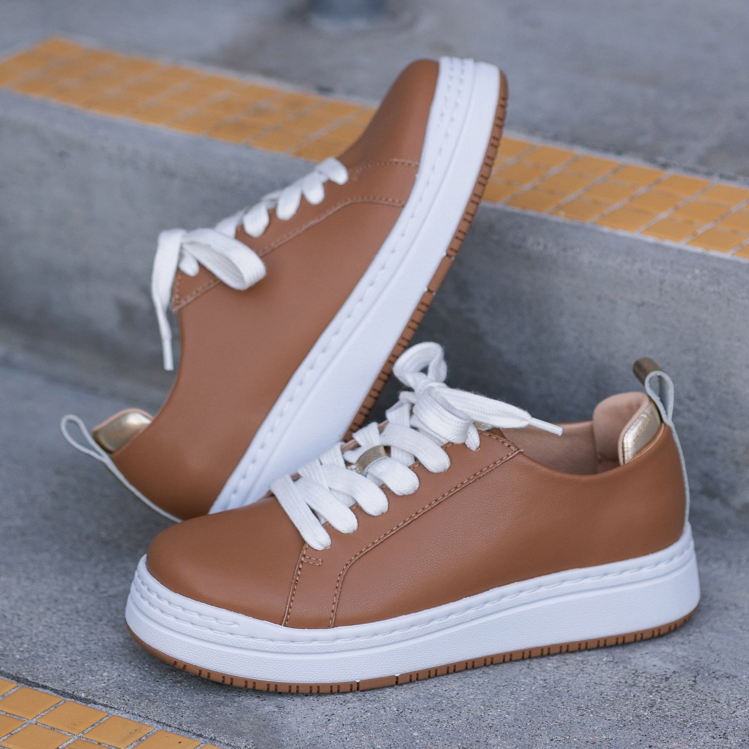 Adysen Brown Shoe - Image 2