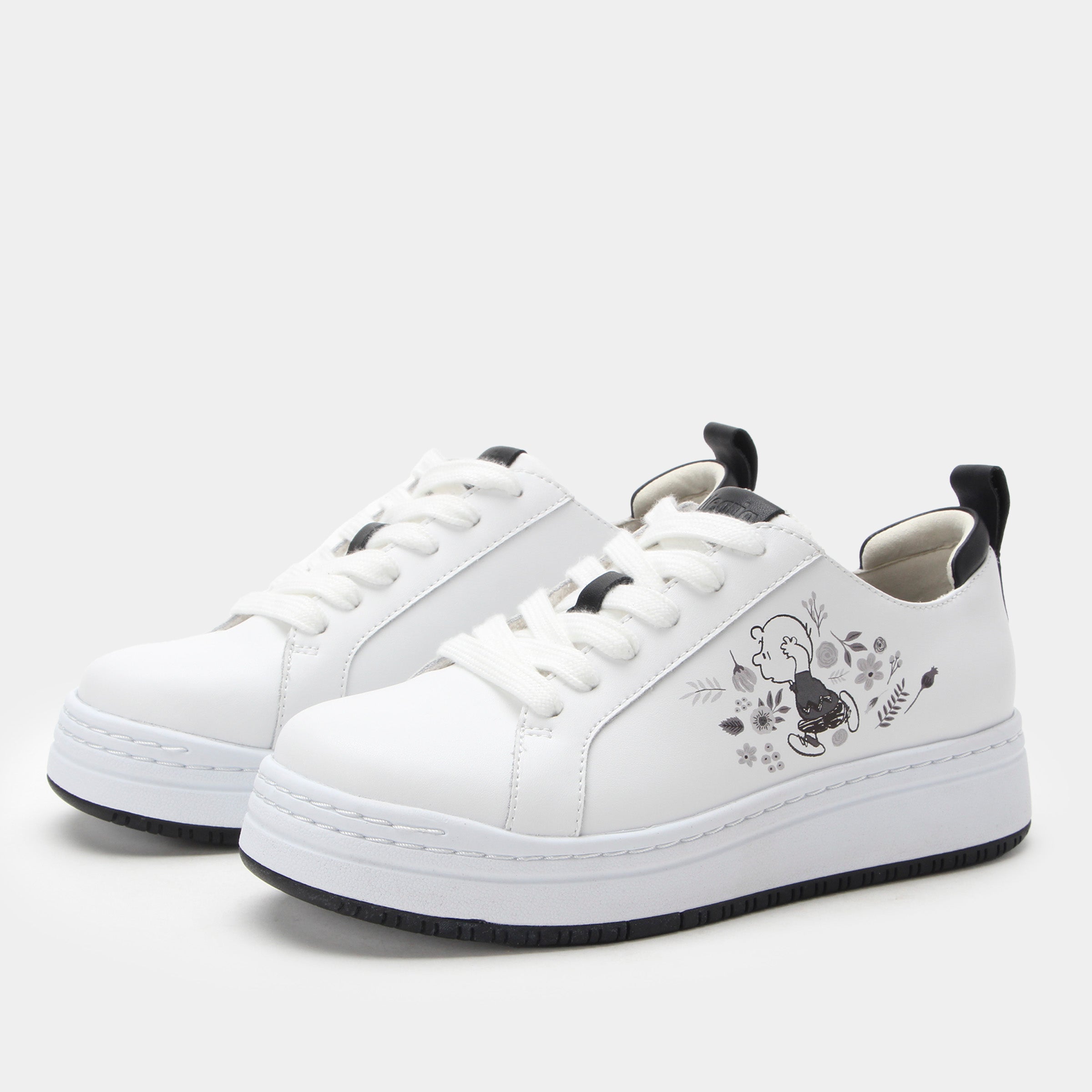 Adysen In Flowers Black/White Shoe