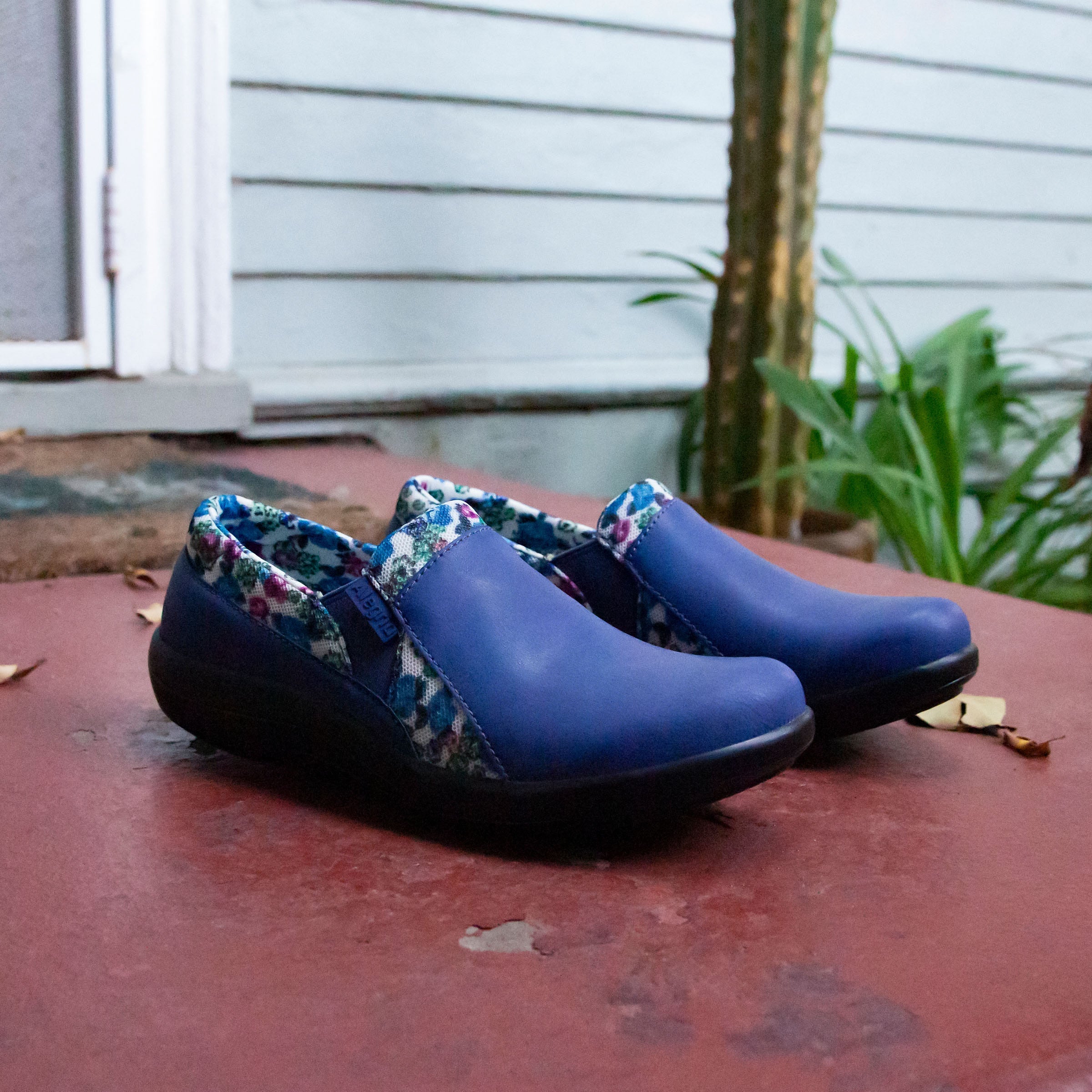 Duette Royally Sweet Shoe - Image 2