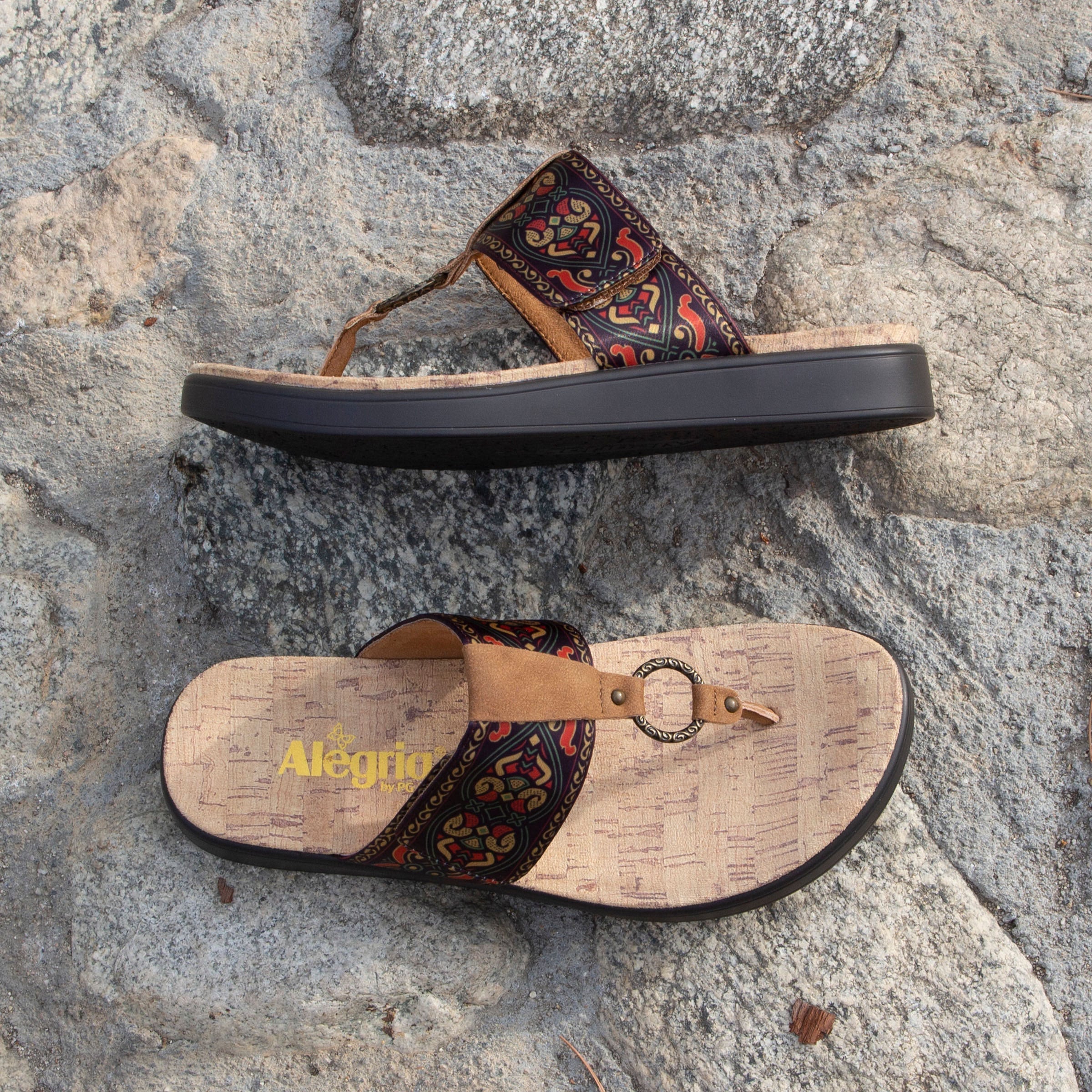 Moxi Free Spirit Saddle Sandal - Image 2