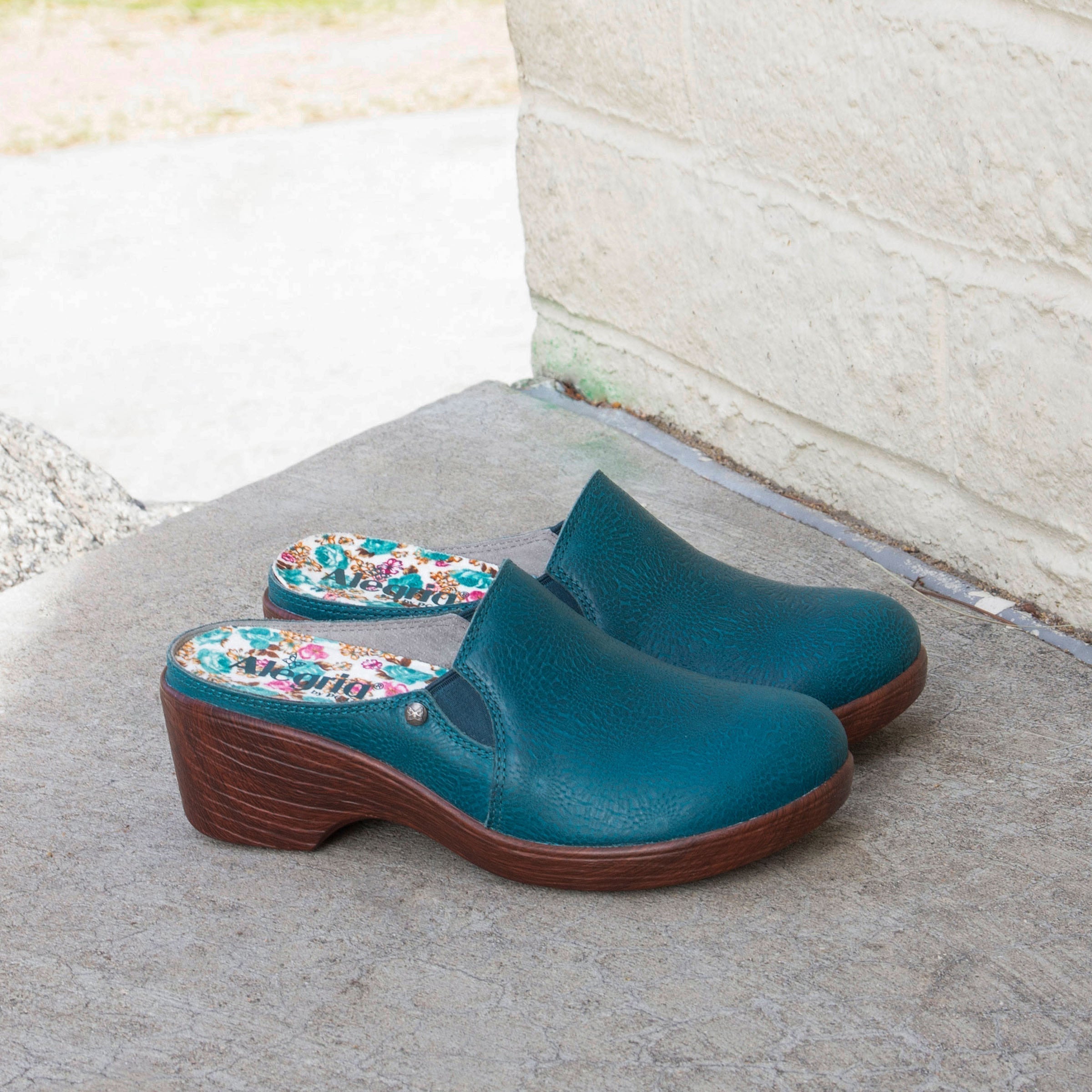 Sereniti Roman Candle Teal Shoe - Image 2