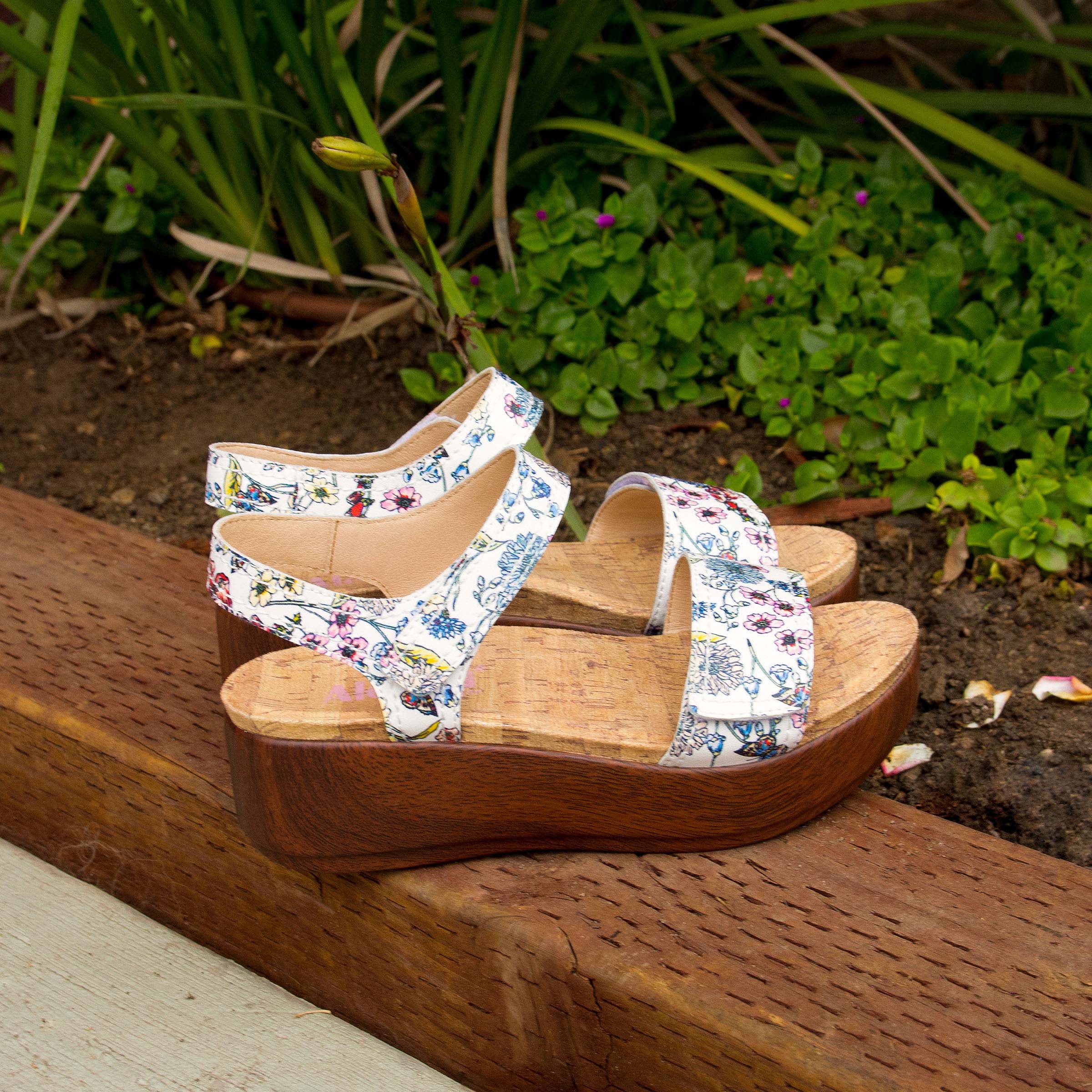 Tamsyn Fine & Dandy Sandal - Image 2