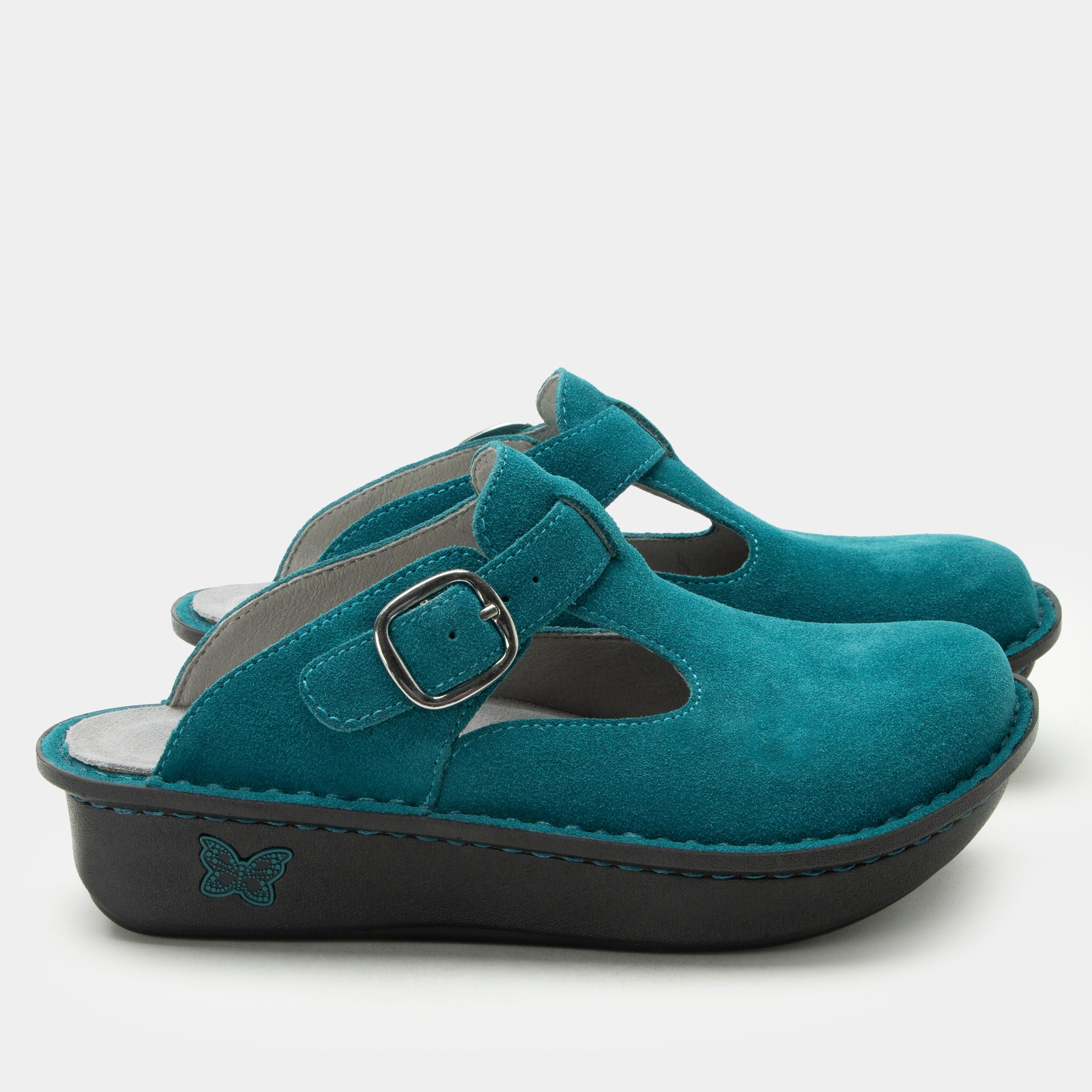 Classic Unteal Now Shoe - Image 3