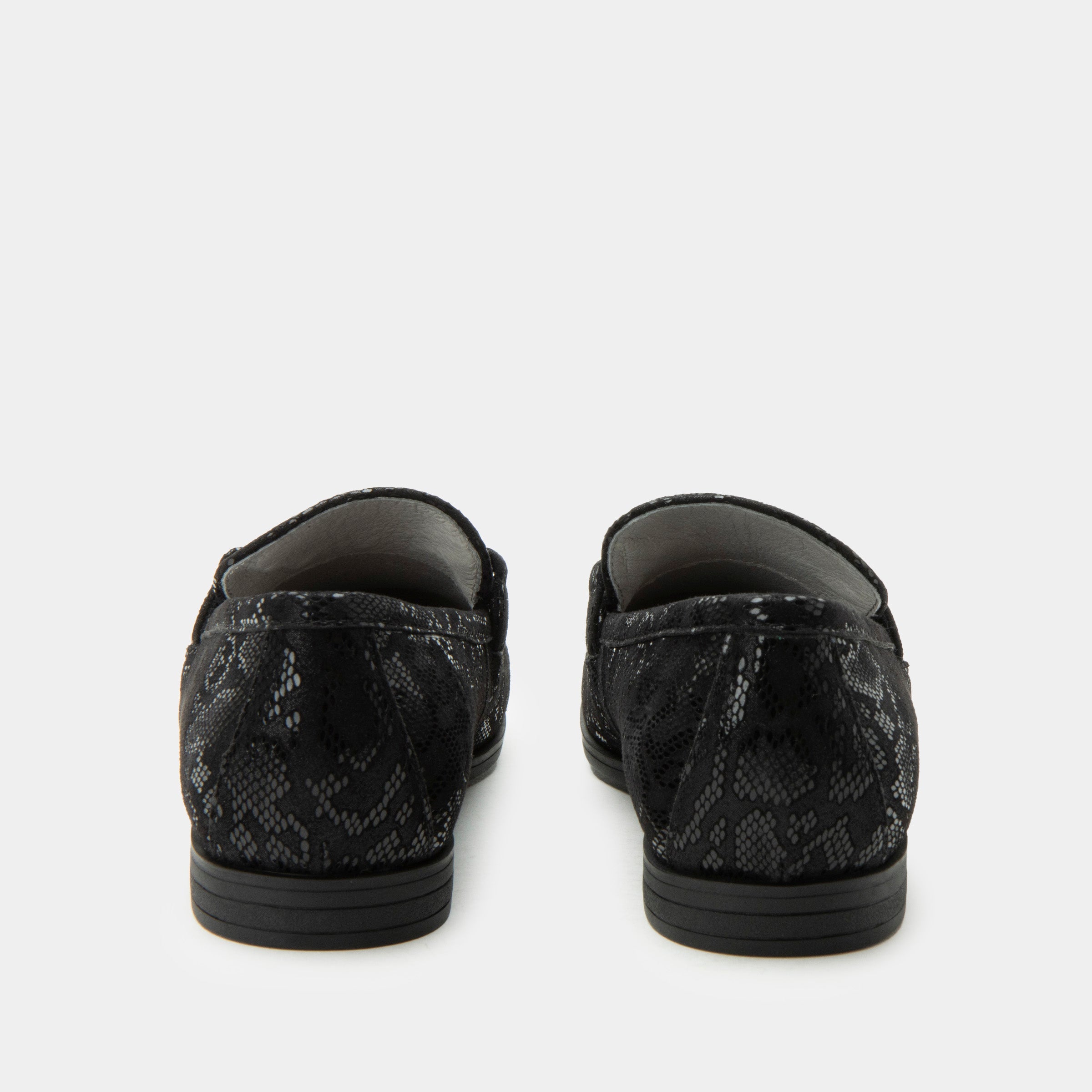 Aliya Upscale Shoe - Image 3