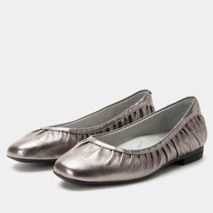 Beka Pewter Shoe