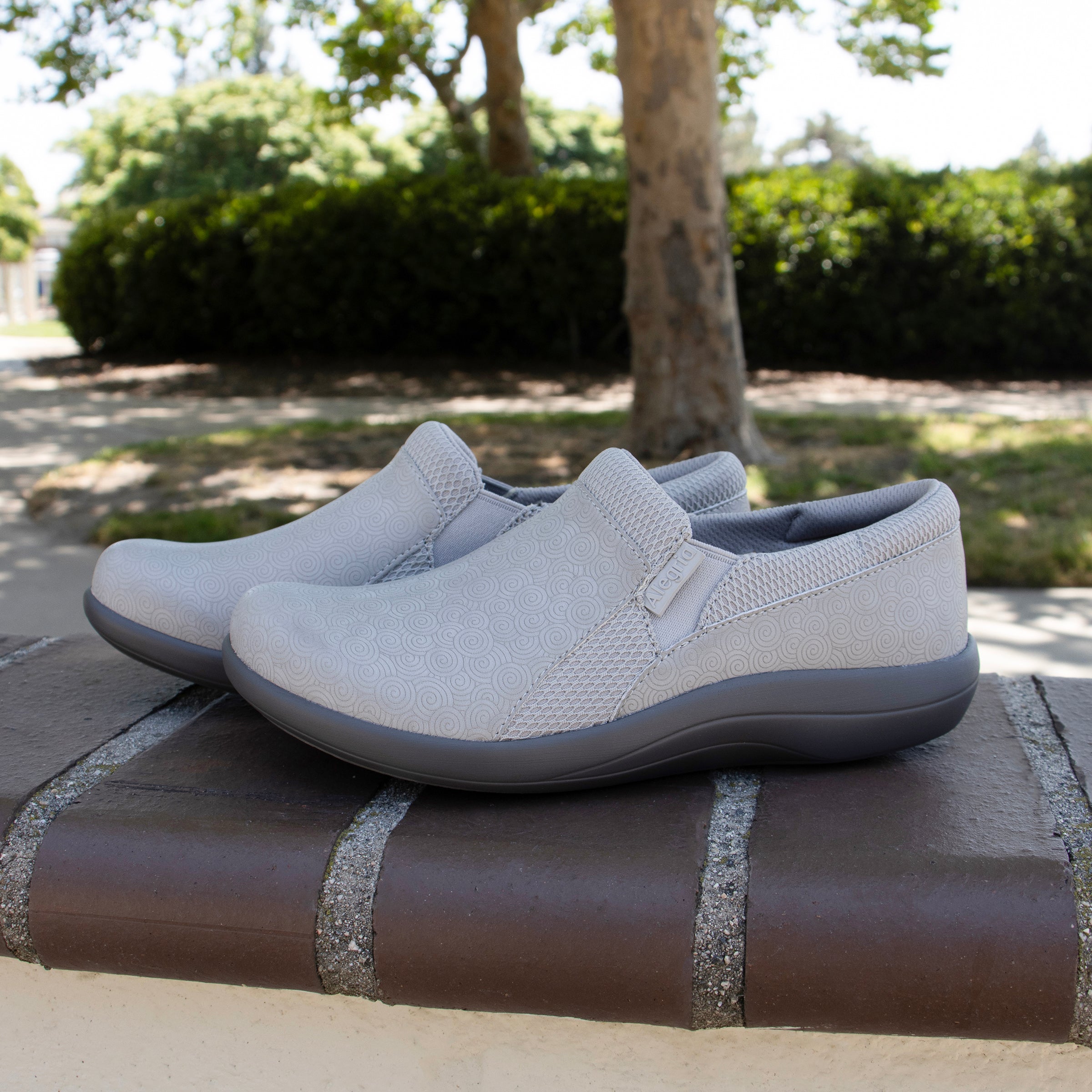 Duette Swirl Wind Smoke Shoe - Image 2