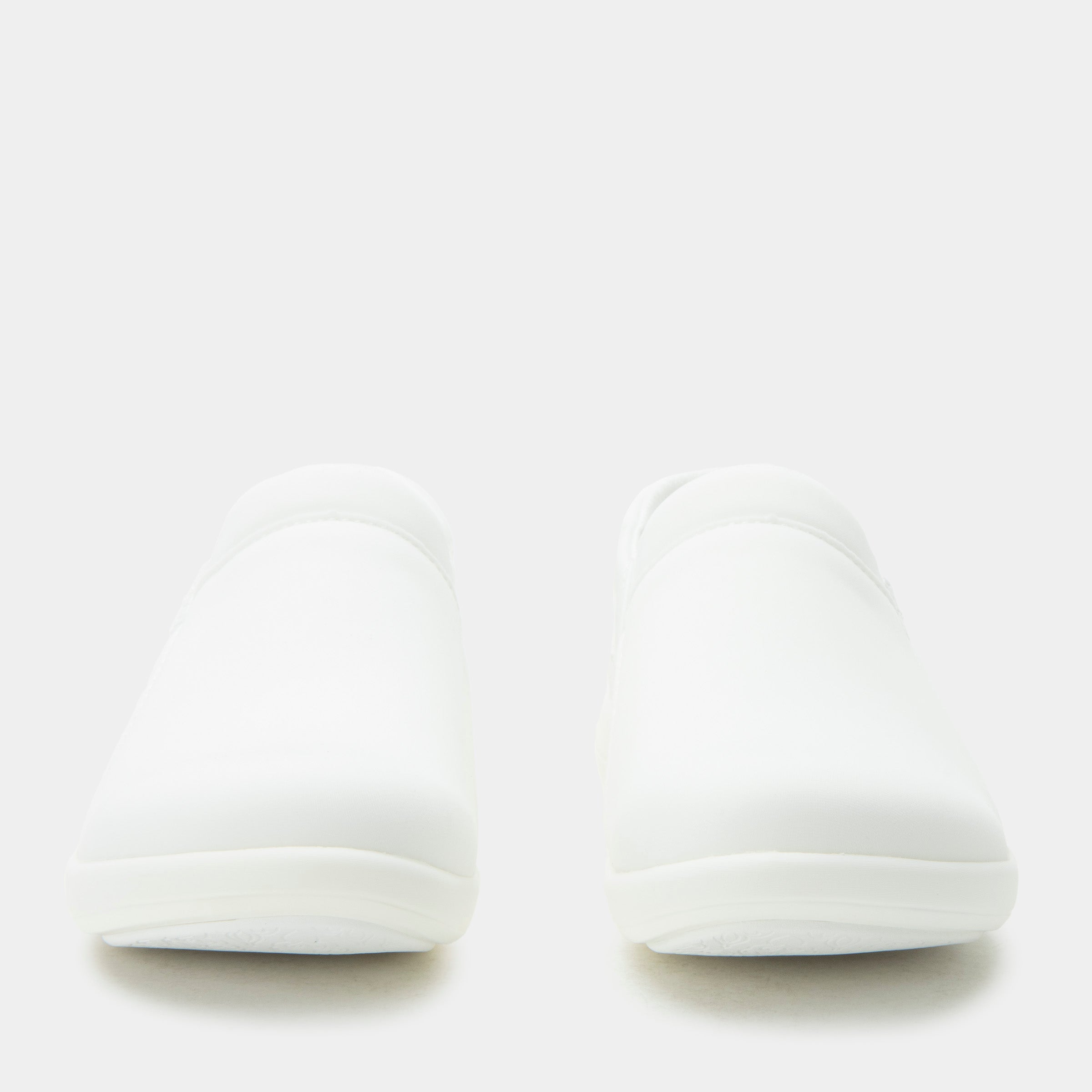 Duette Liquid White Shoe - Image 6