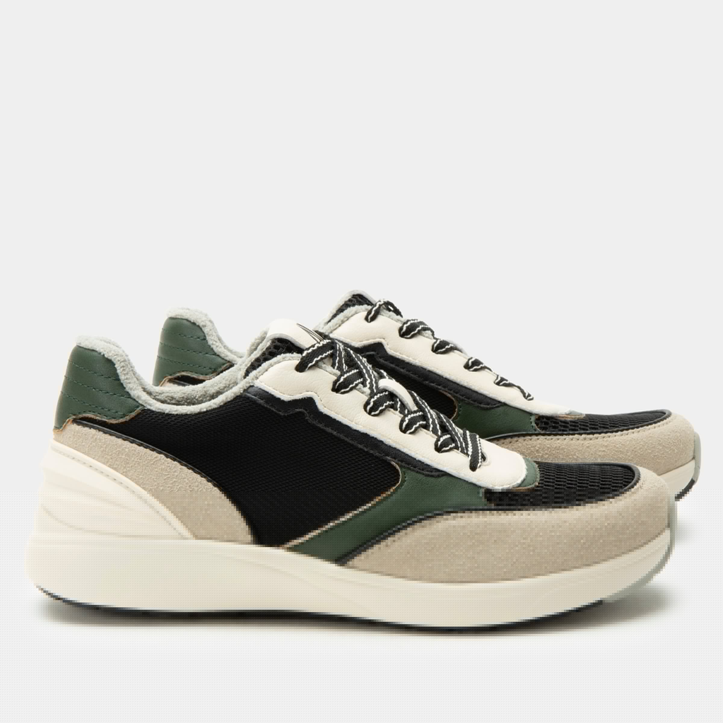 Embyr Emerald Shoe - Image 2