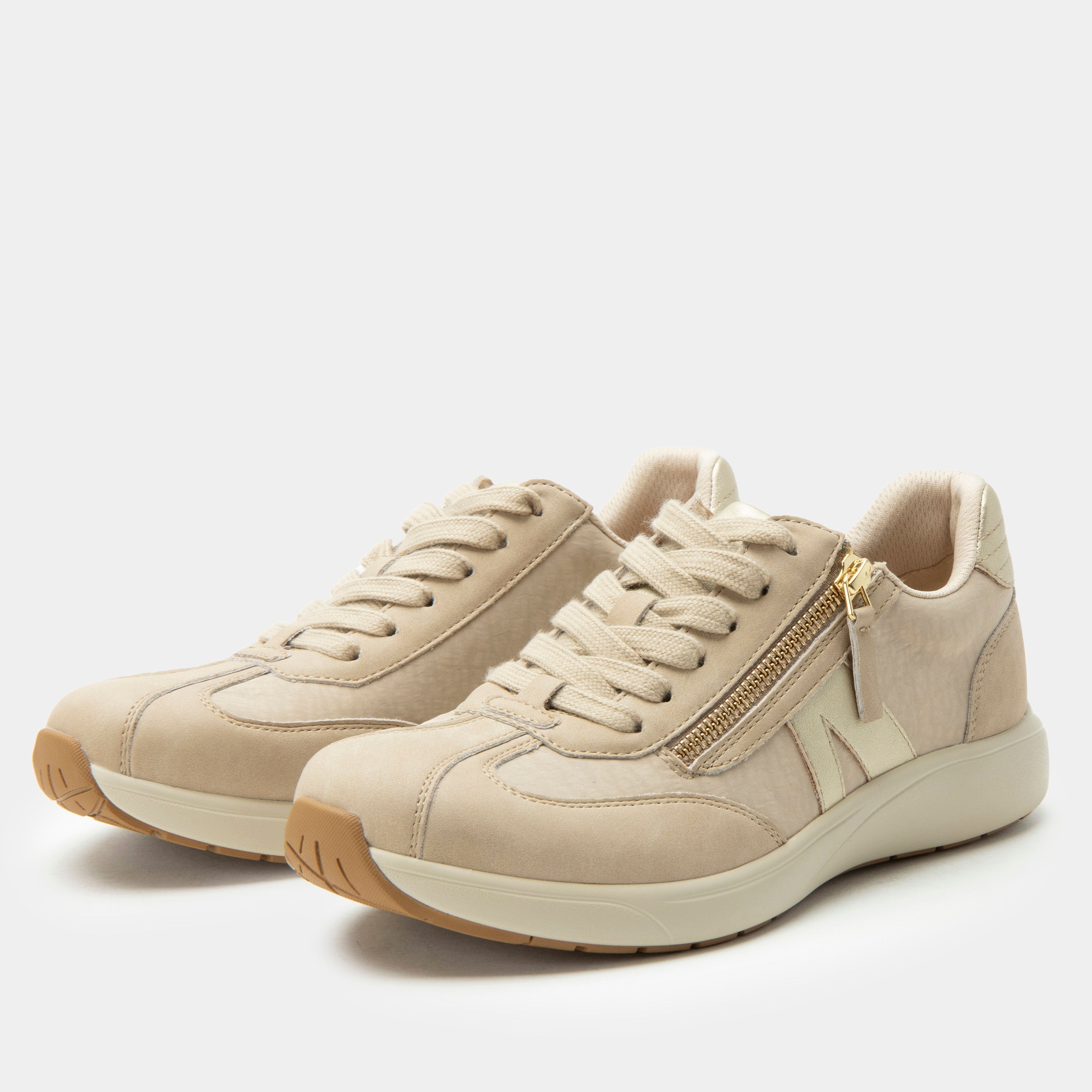 Eazeer Beige Shoe