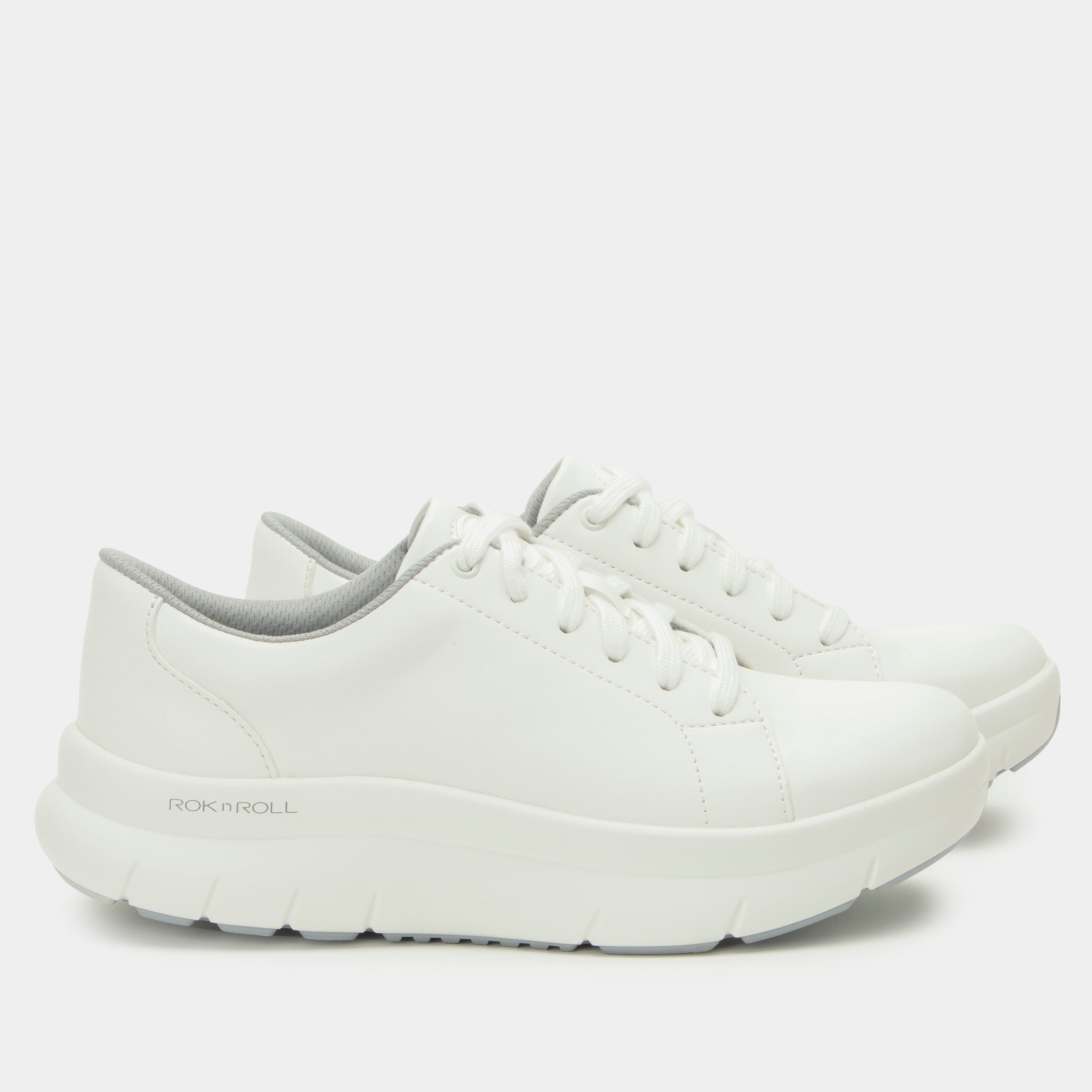 Flote White Shoe - Image 3