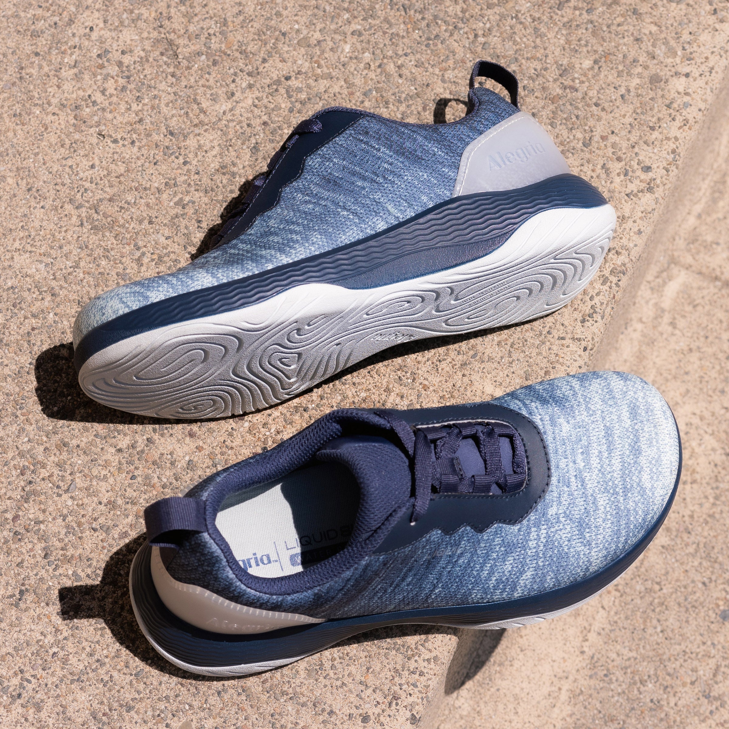 In8 Ombré Blue Shoe - Image 2