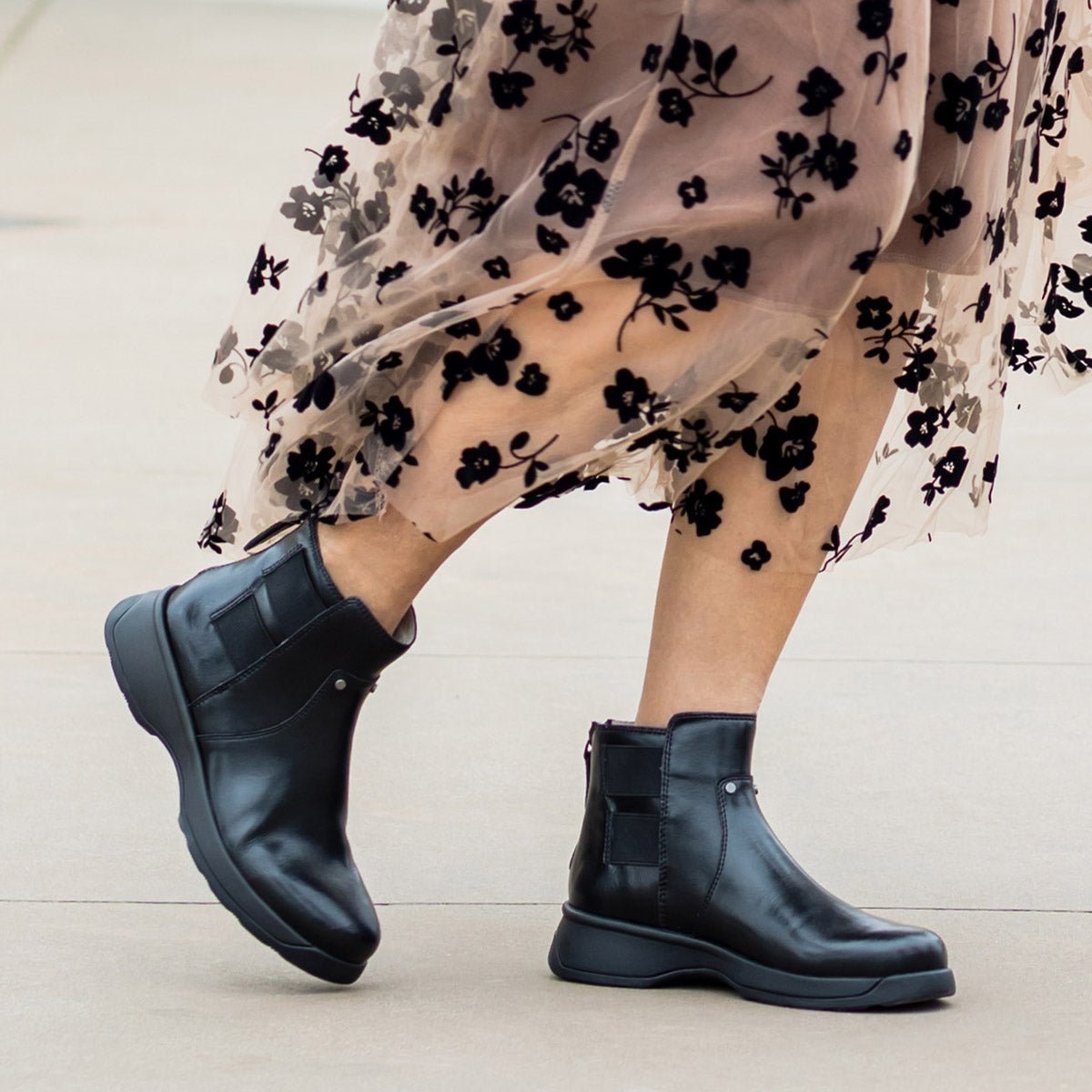 Jordyn Black Boot - Image 2