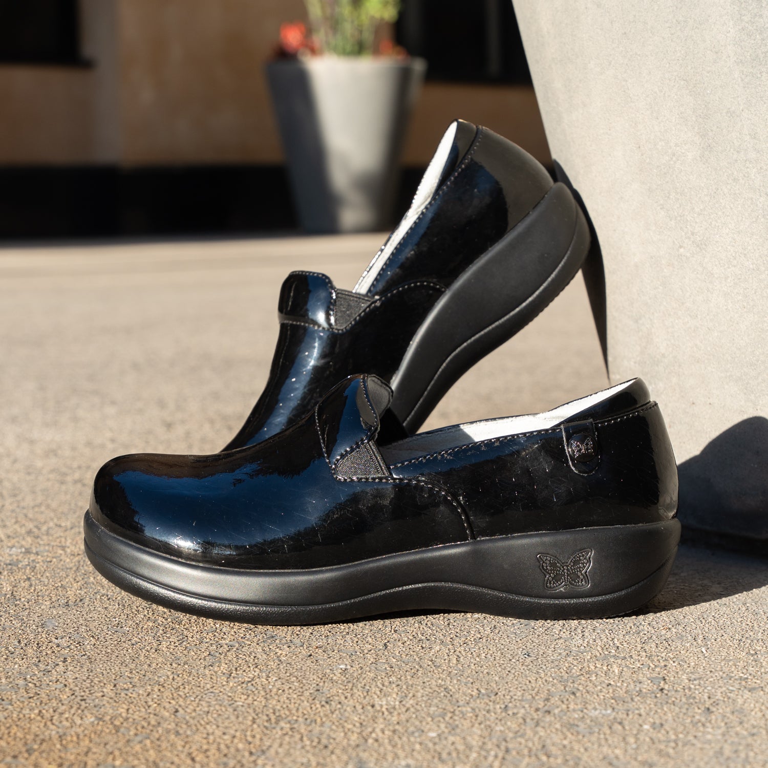 Keli Black Tie Shoe - Image 2