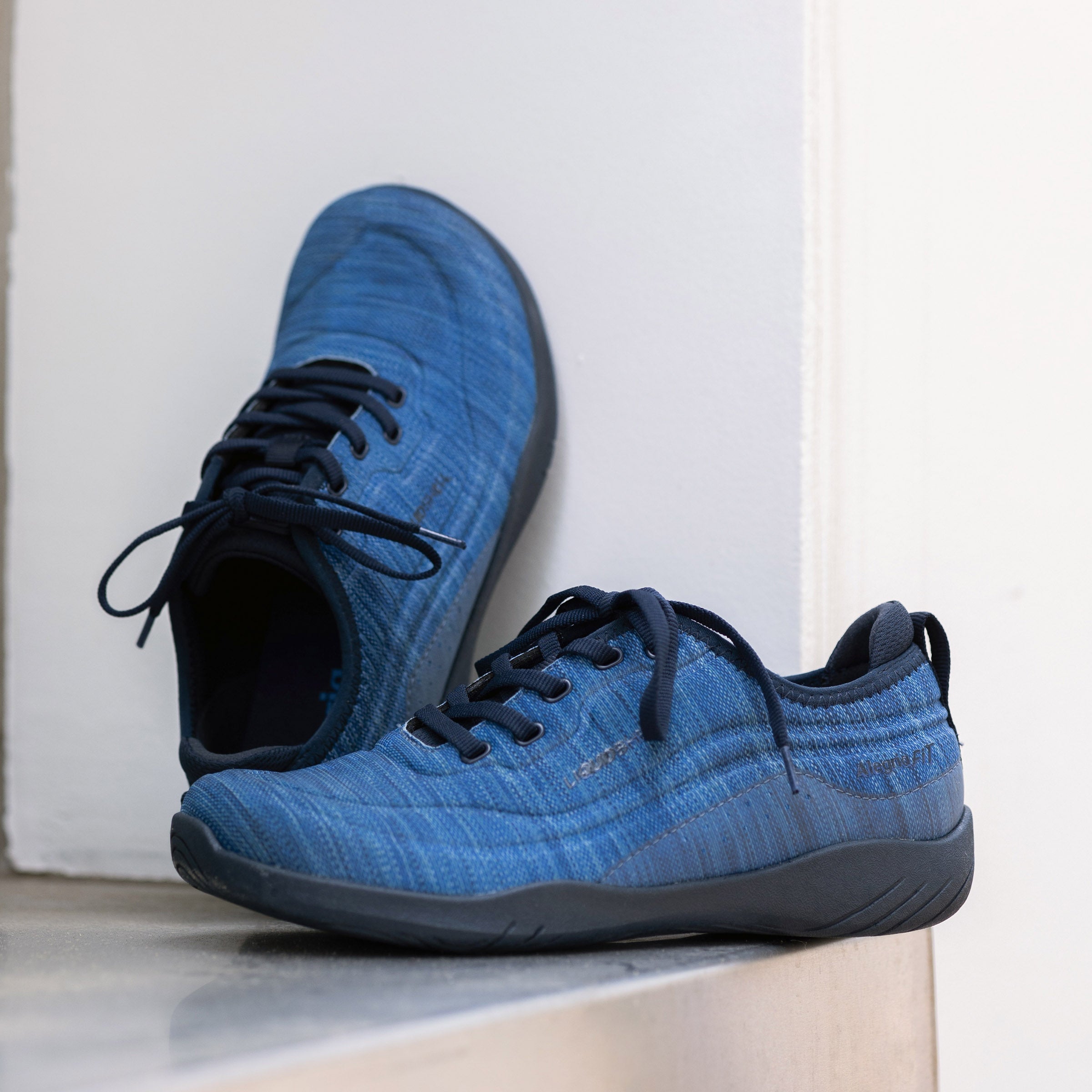 Liber8 Navy Multi Shoe - Image 2