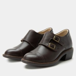 Mave Tawny Burnish Shoe