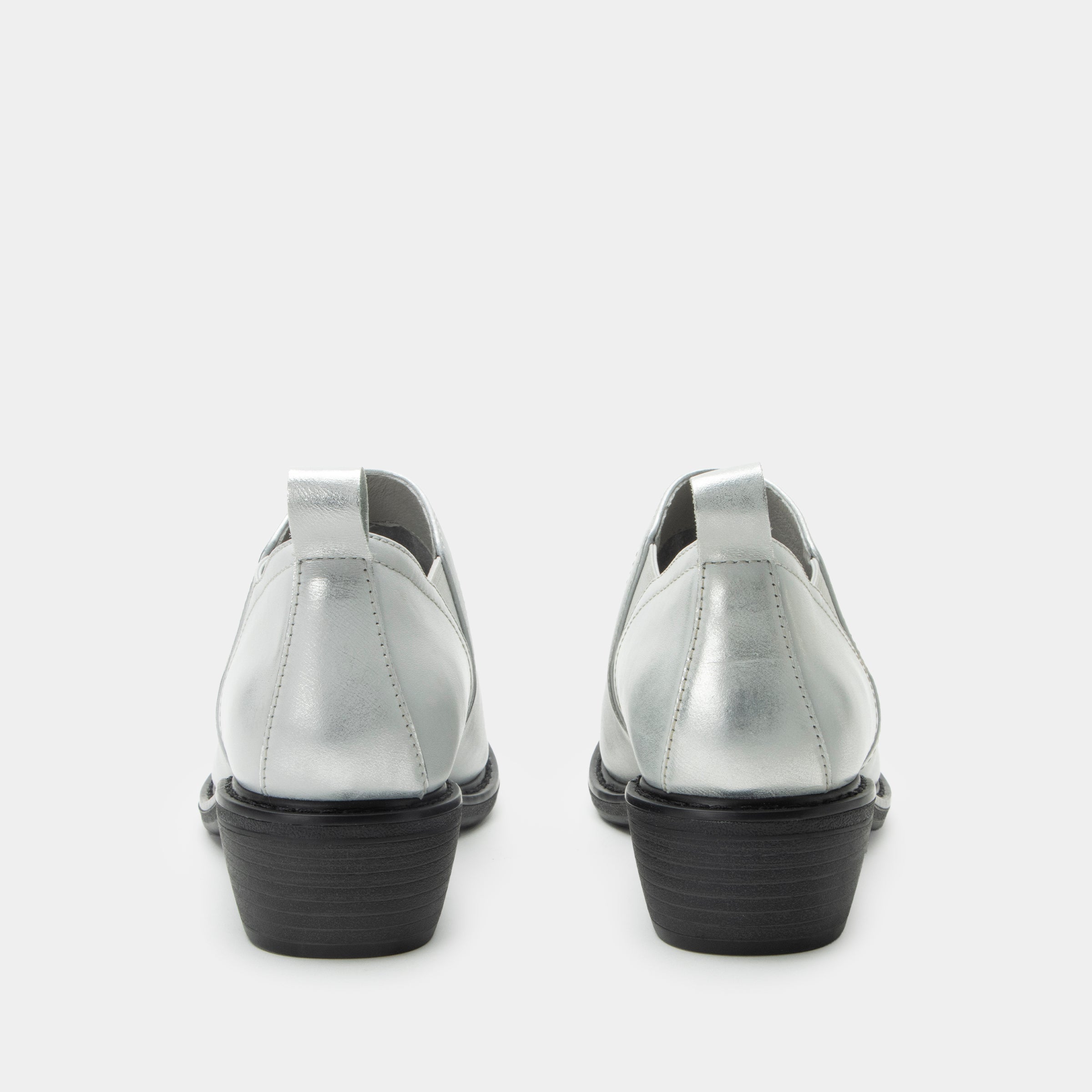 Merle Silver White Boot - Image 4