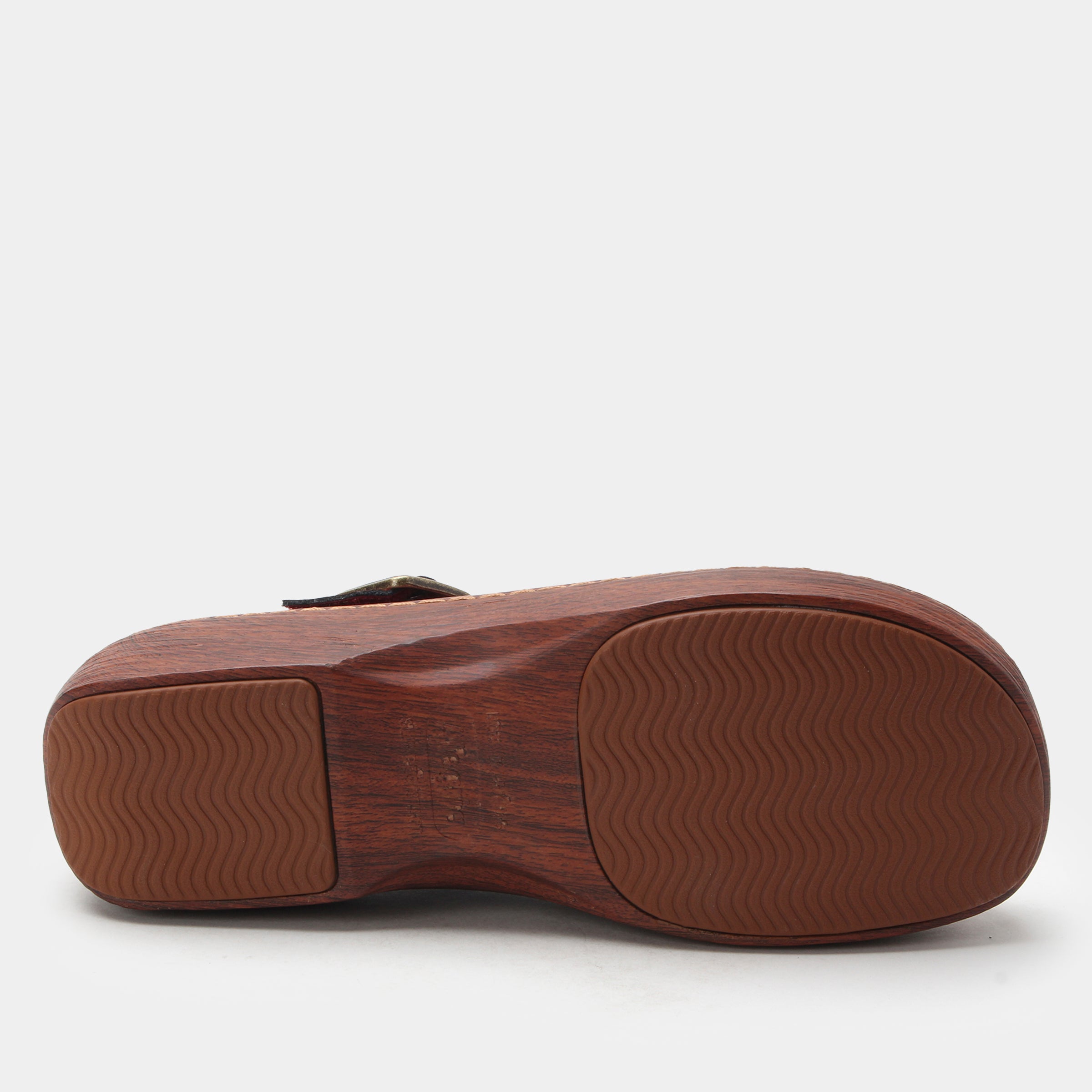 Odessa Red Breeze Shoe - Image 7