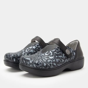 Opheliah Ivy Brush Silver Shoe