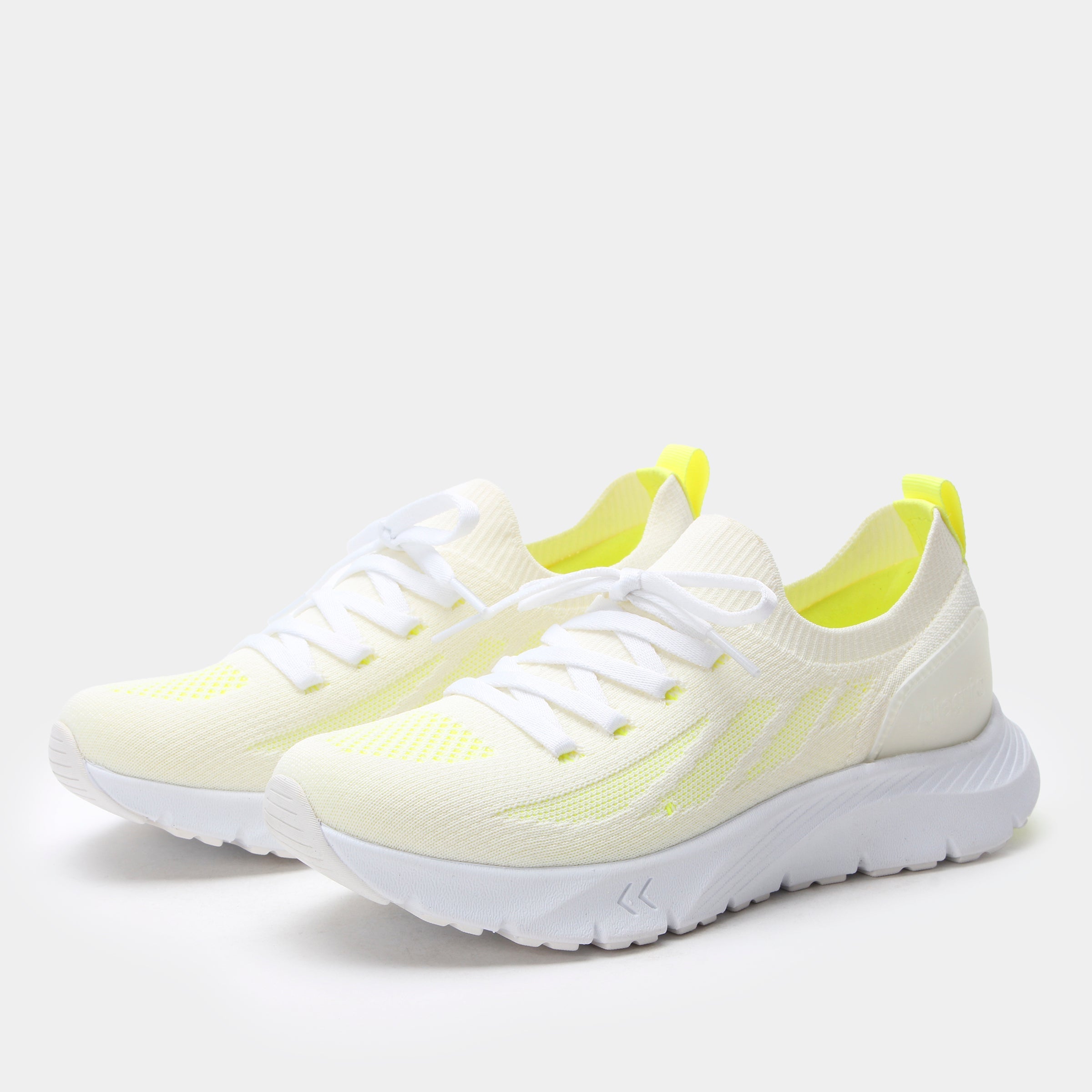 Regale Neon White Shoe