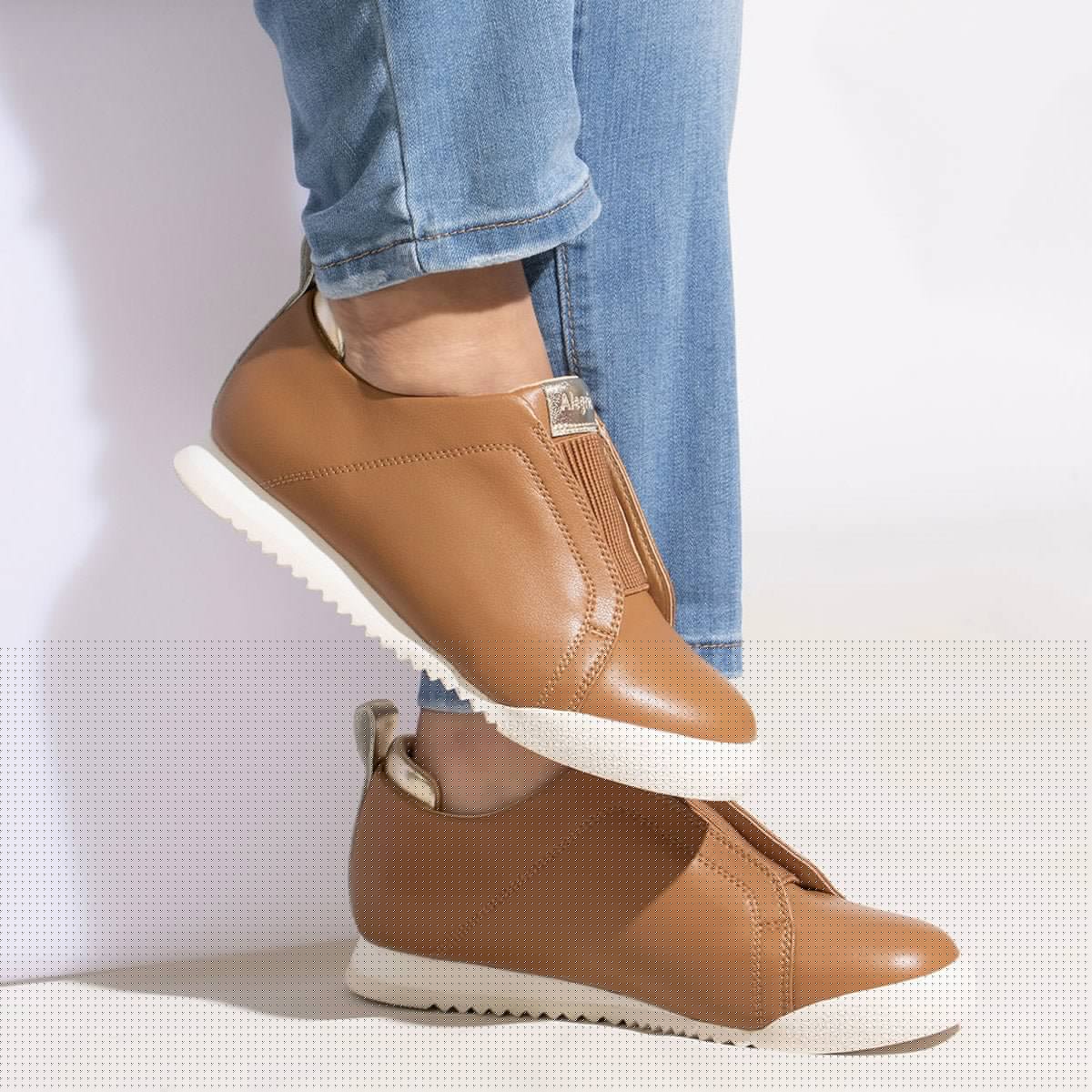 Reah Brown Shoe - Image 2