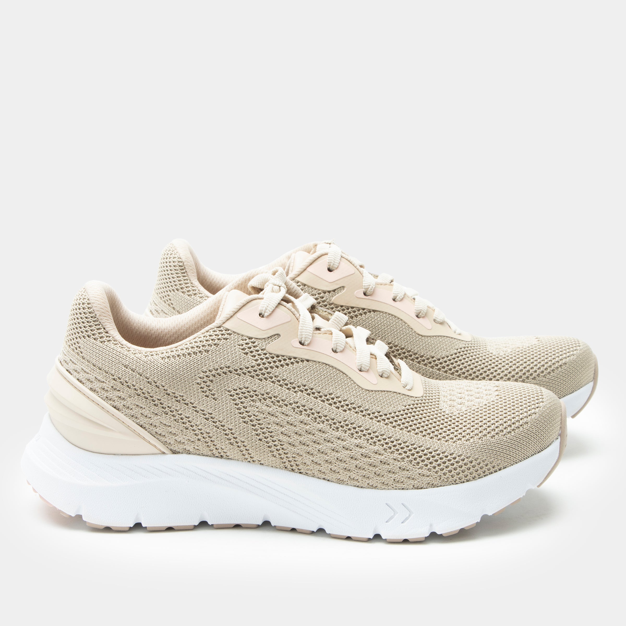 Rize Beige Shoe - Image 3