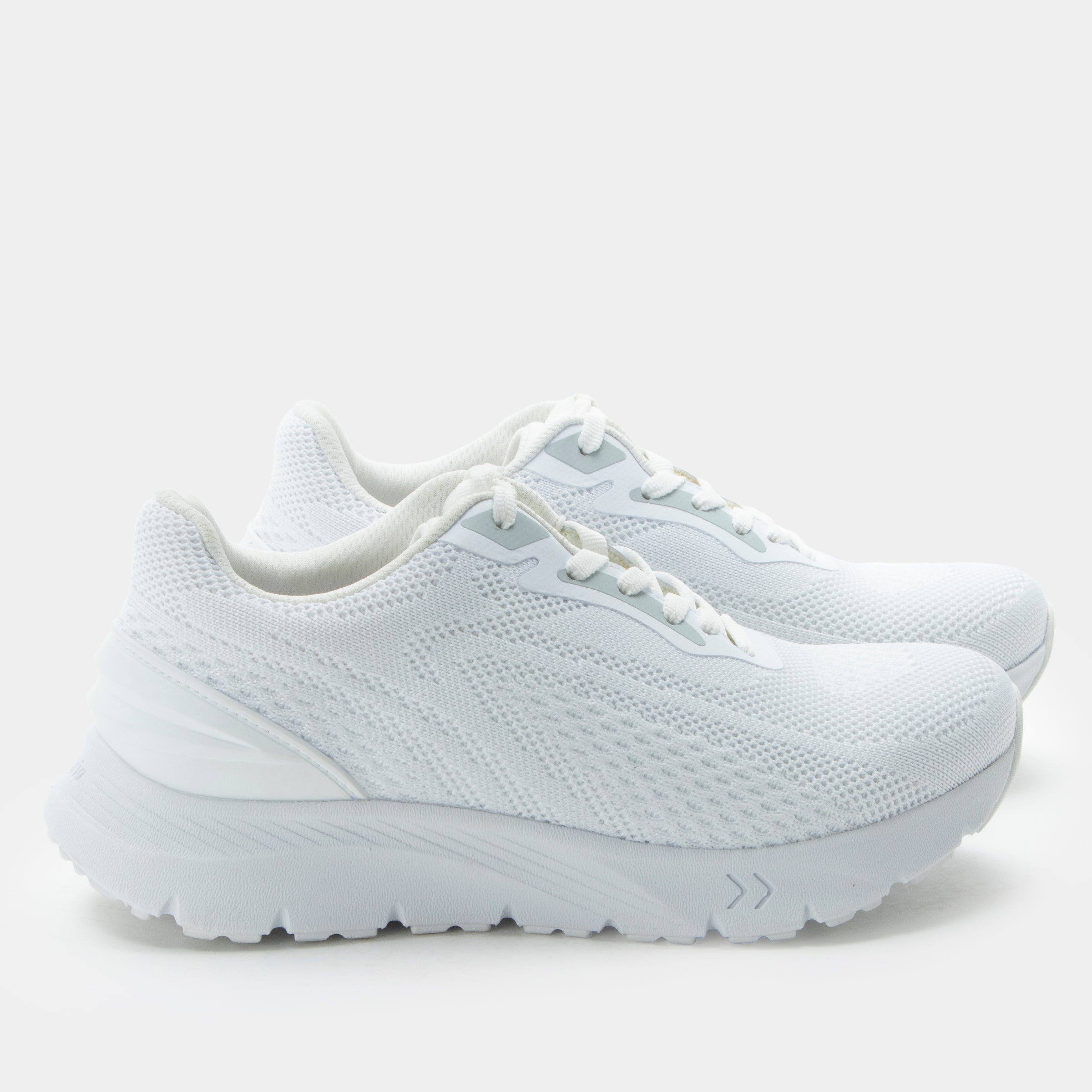 Rize White Shoe - Image 3
