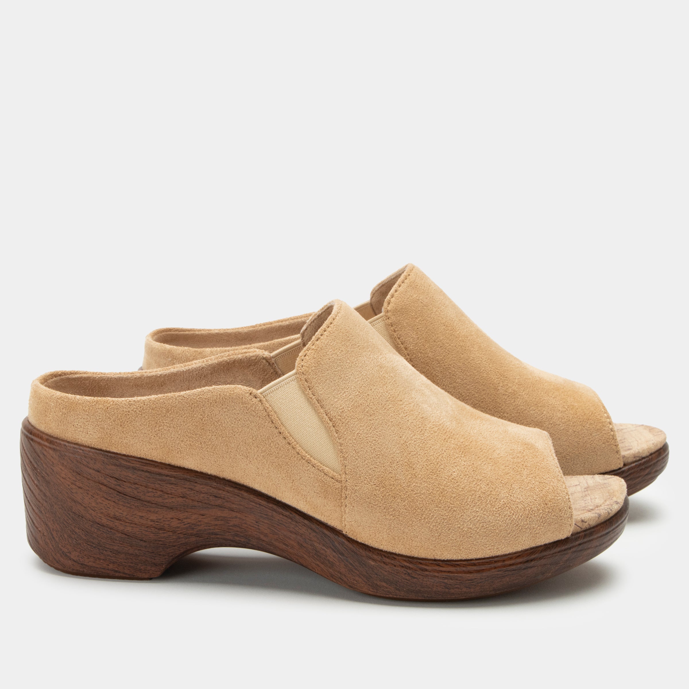 Shilaine Stretch Naturally Sandal - Image 3