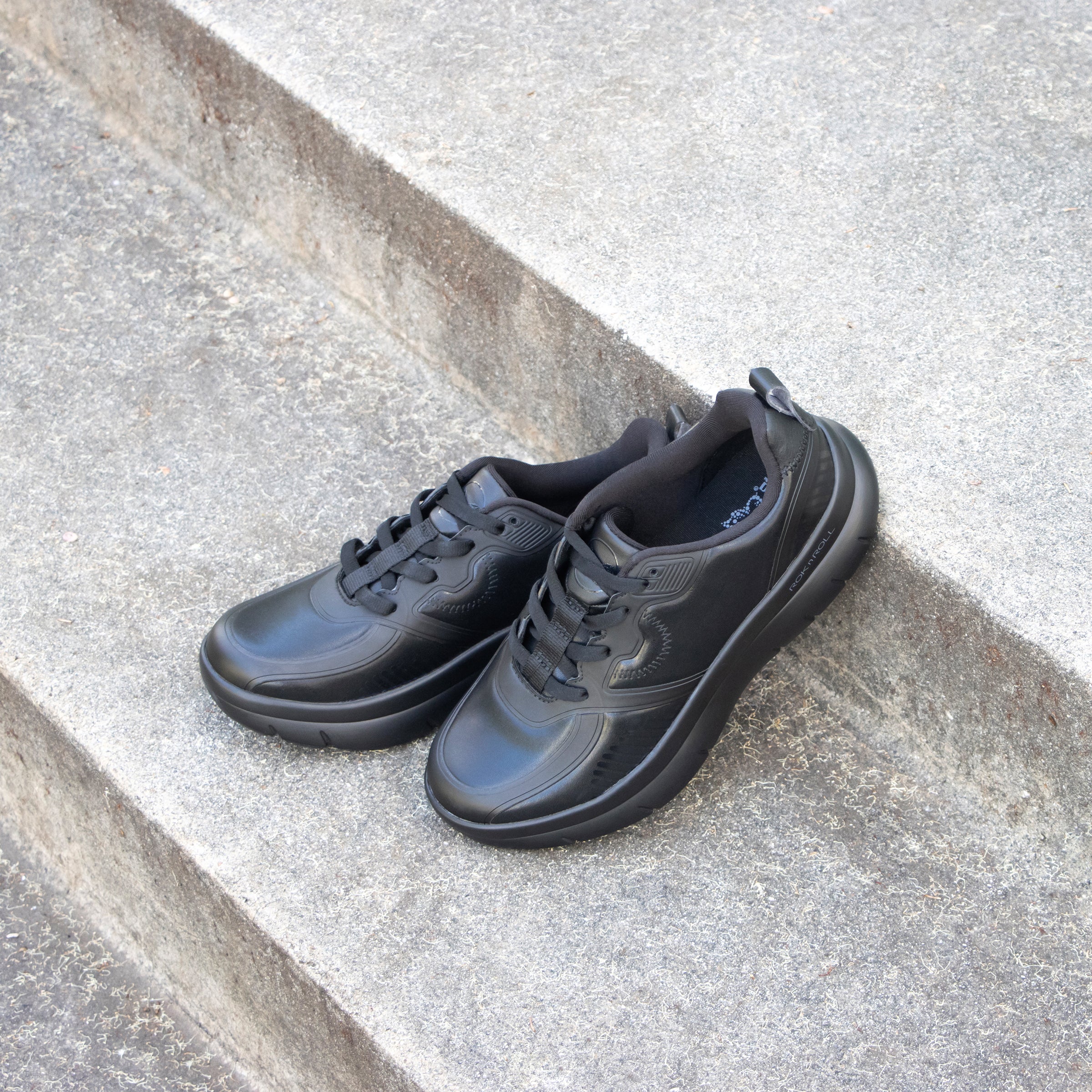 Solstyce Black Out Shoe - Image 2