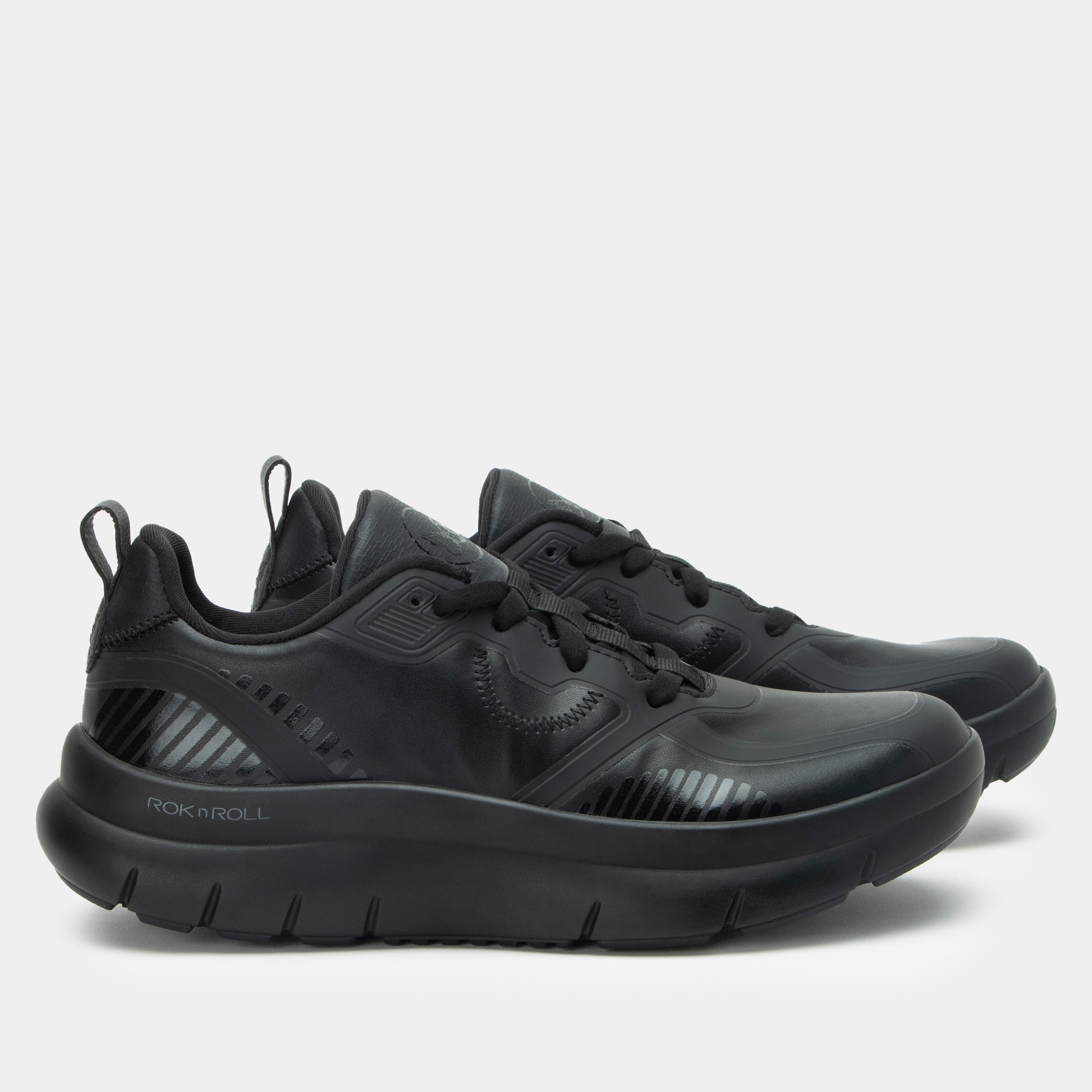 Solstyce Black Out Shoe - Image 3