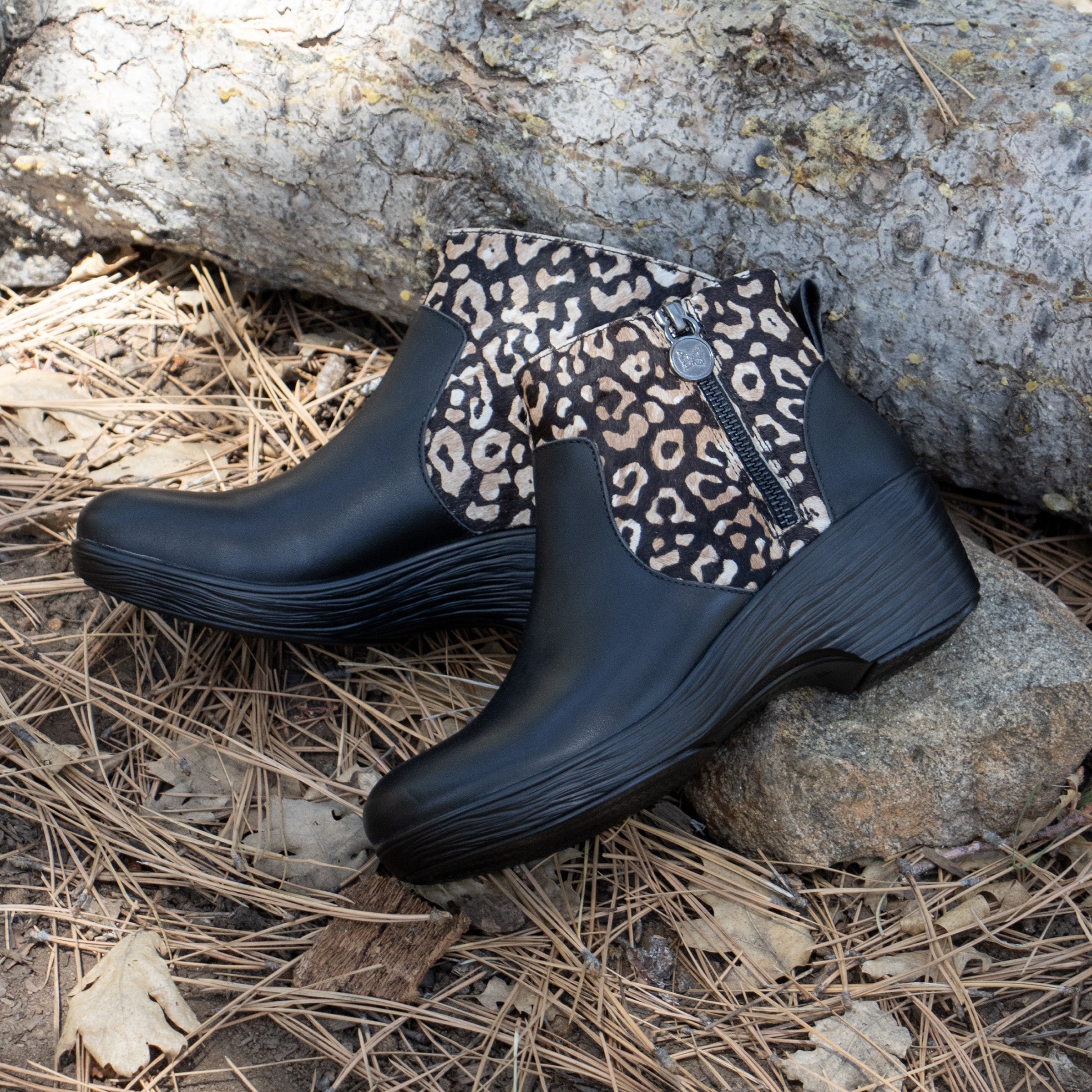 Serina Tundra Boot - Image 2