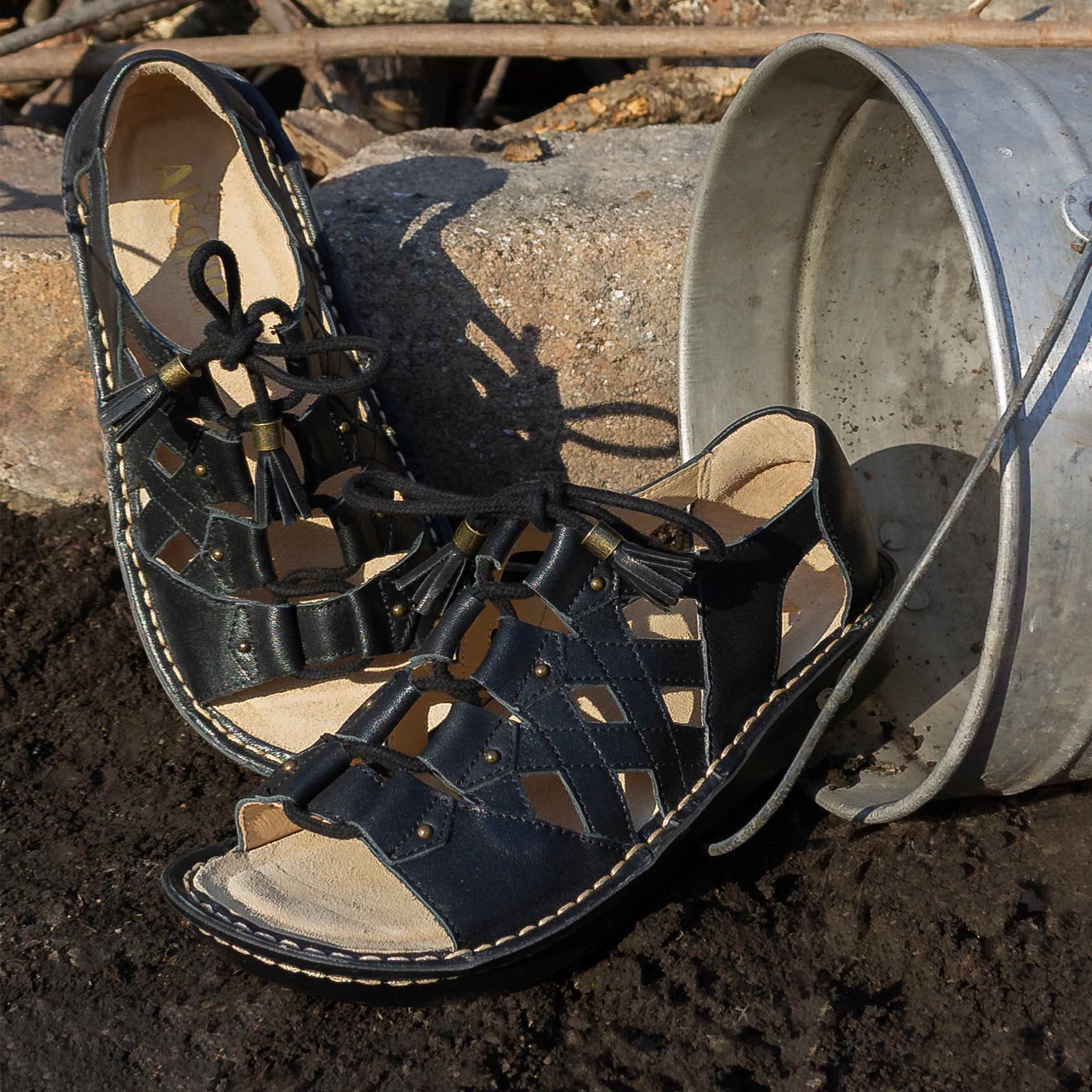 Valerie Black Burnish Sandal - Image 2