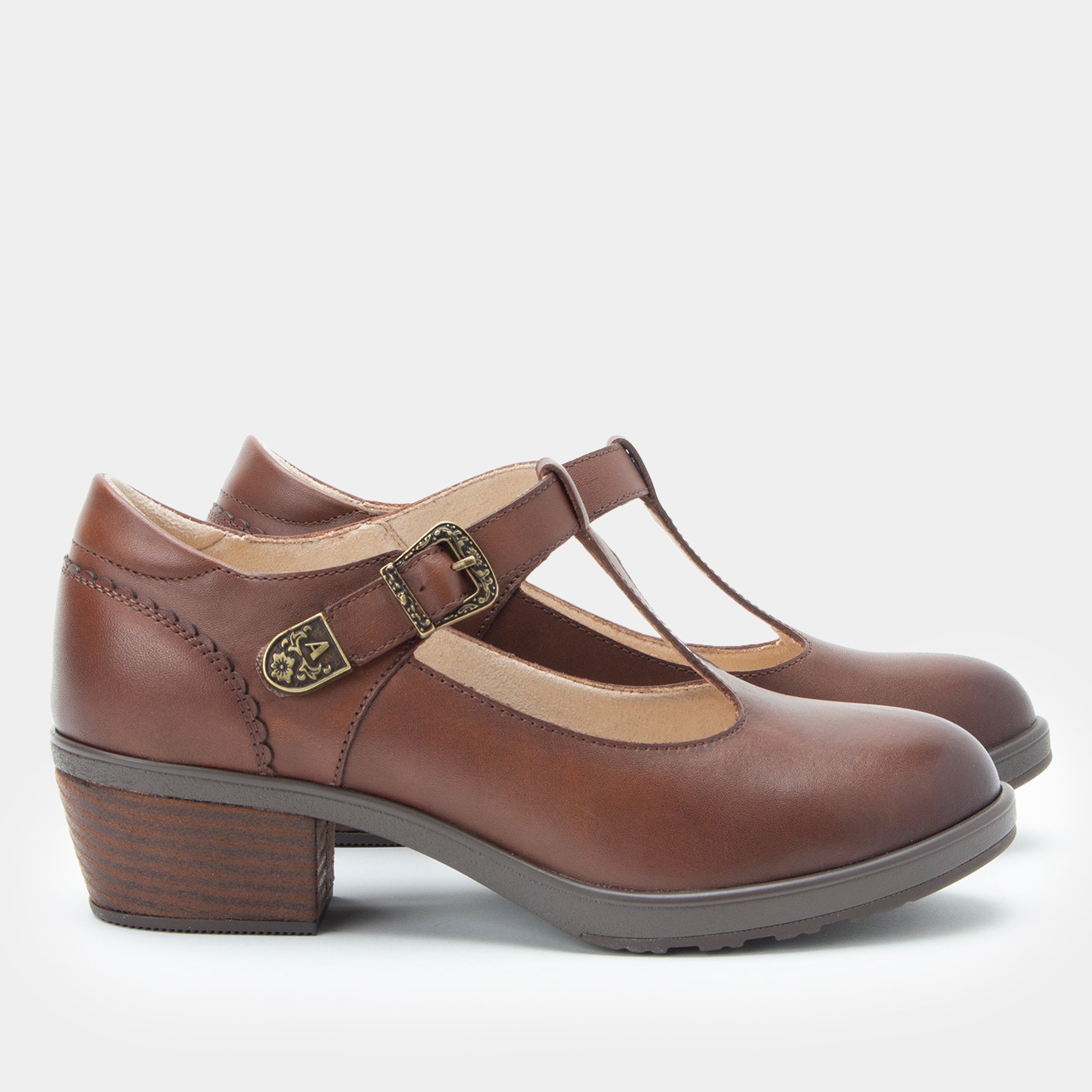 Winslett Chestnut Shoe - Image 3