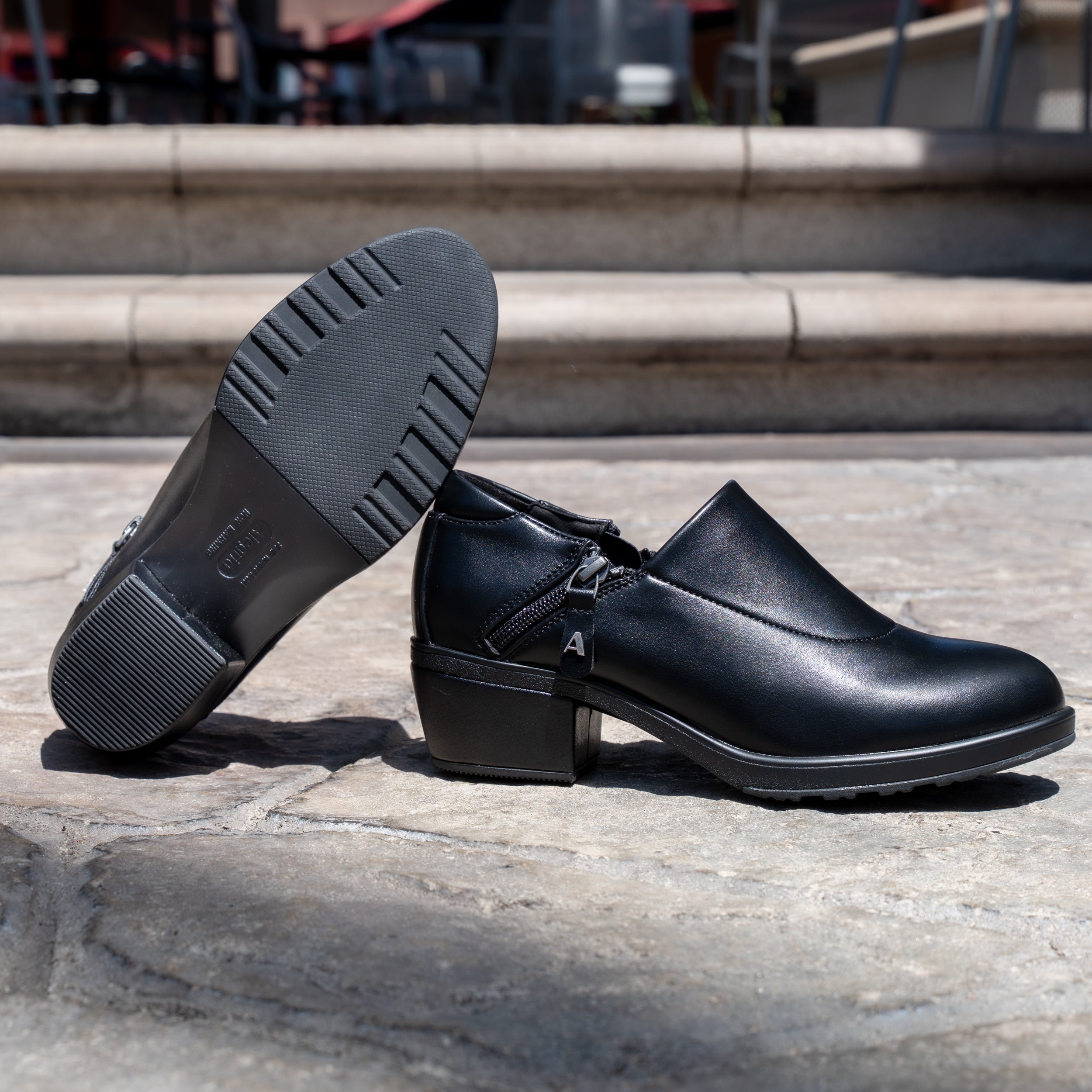 Wynne Black Shoe - Image 2